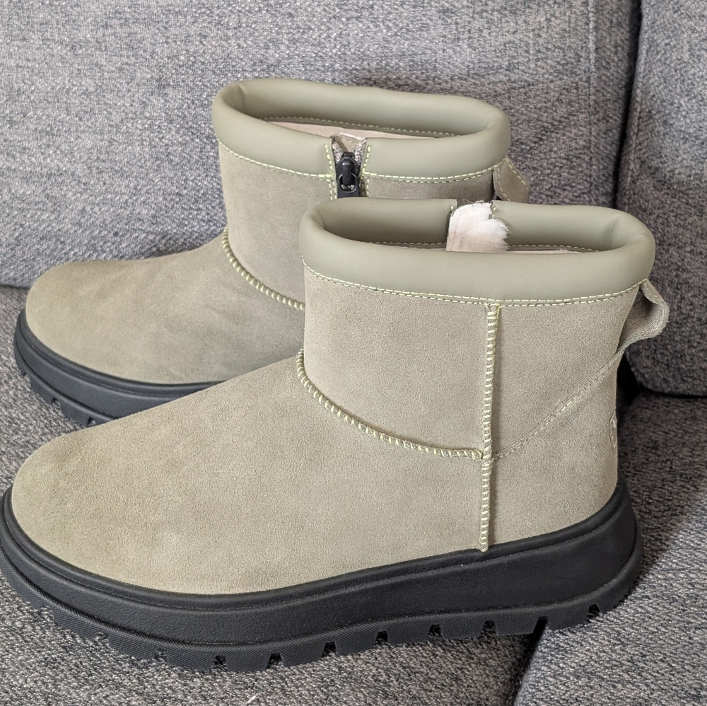 KOOLABURRA BY UGG Women's Koola Mini Hybrid Booties In Green - Picture 6 of 9